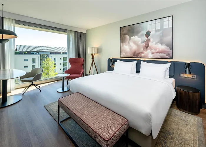 Radisson Blu Media Harbour Hotel, Duesseldorf