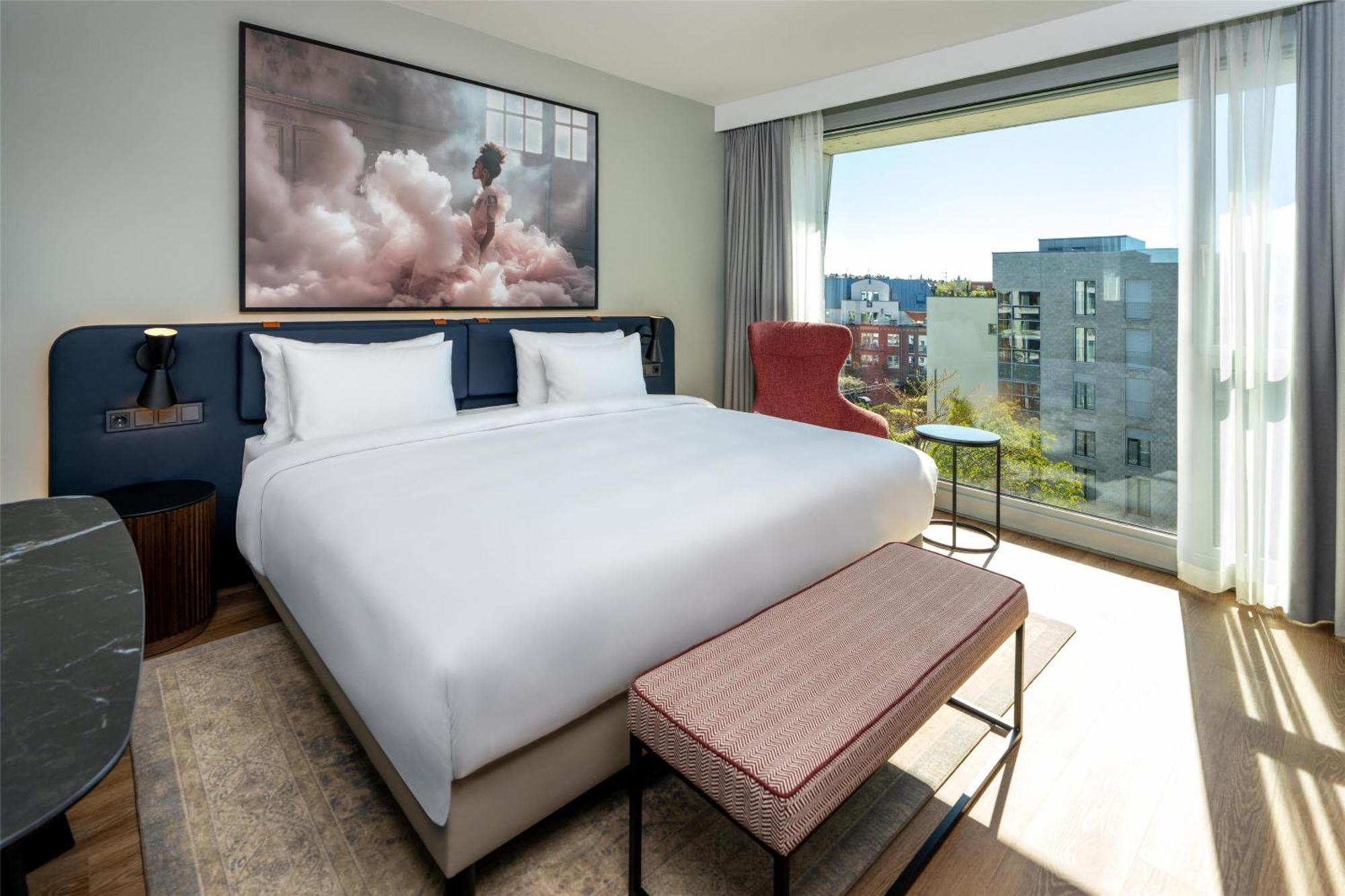 Radisson Blu Media Harbour Hotel, Hotel 4*