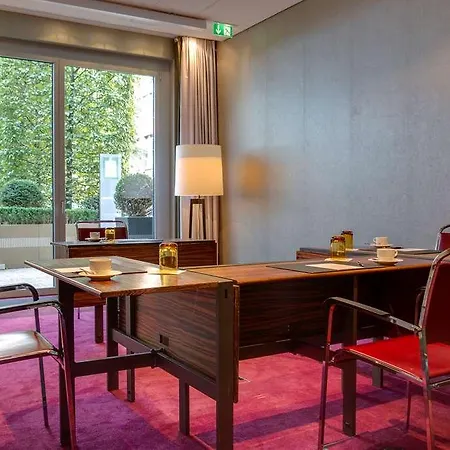 Radisson Blu Media Harbour Hotel, Duesseldorf 